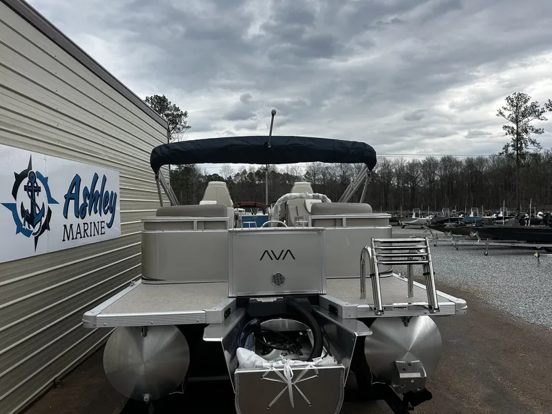 Slide: The Image of 2026 Avalon LSZ Quad Lounge boat at Ashley Marine. - 3