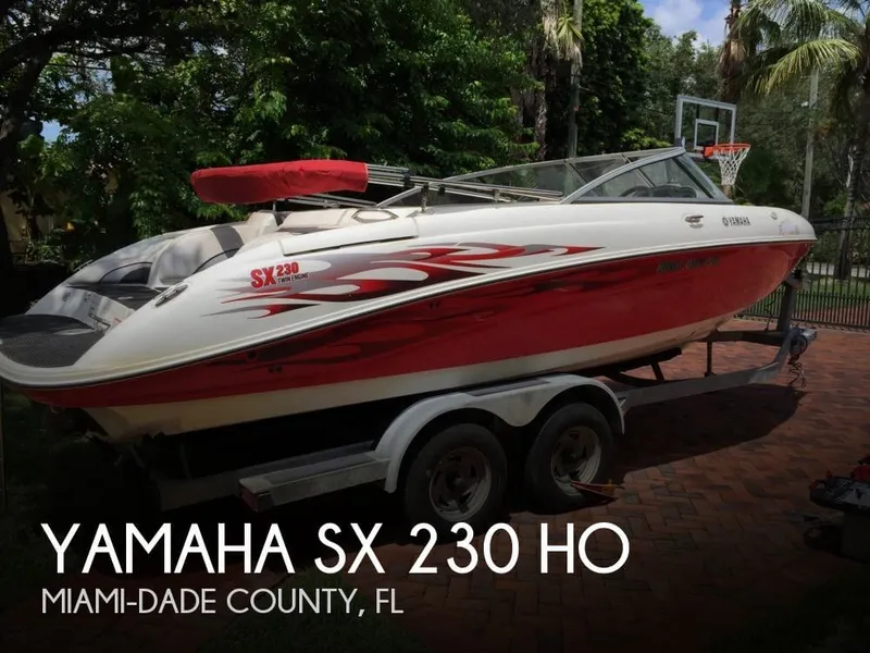 Slide: The Image of Yamaha SX 230 HO 2006 - 0