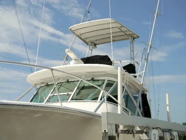 Slide: The Image of Luhrs 32 Open 2005 - 3