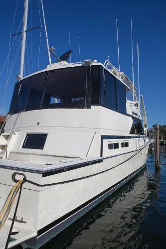 Slide: The Image of Viking 50 Cockpit Motoryacht 1985 - 8