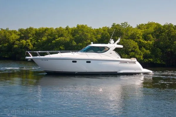 Slide: The Image of Tiara 4300 Sovran 2007 - 0