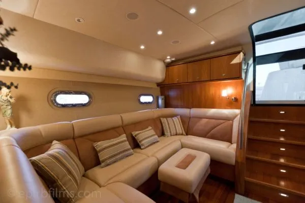Slide: The Image of Tiara 4300 Sovran 2007 - 2