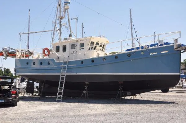 Slide: The Image of PNW Steel Trawler Diesel Duck 2001 - 1