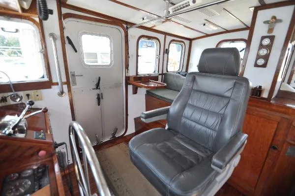 Slide: The Image of PNW Steel Trawler Diesel Duck 2001 - 4