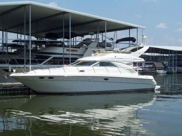 Slide: The Image of Sea Ray 400 Sedan Bridge 1997 - 0
