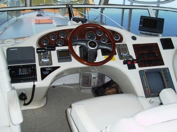 Slide: The Image of Sea Ray 400 Sedan Bridge 1997 - 3