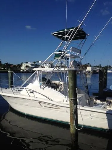 Slide: The Image of Pursuit 3000 Offshore 1997 - 1