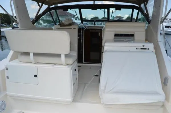 Slide: The Image of Tiara 3500 Open 1998 - 10