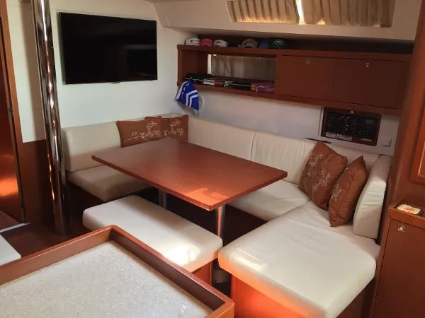 Slide: The Image of Beneteau Oceanis 45 2013 - 9