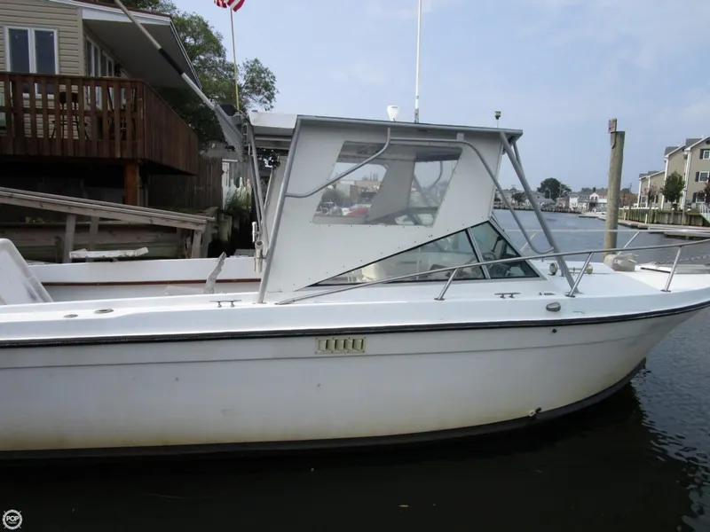 Slide: The Image of Luhrs 25 Sportsman 1978 - 1