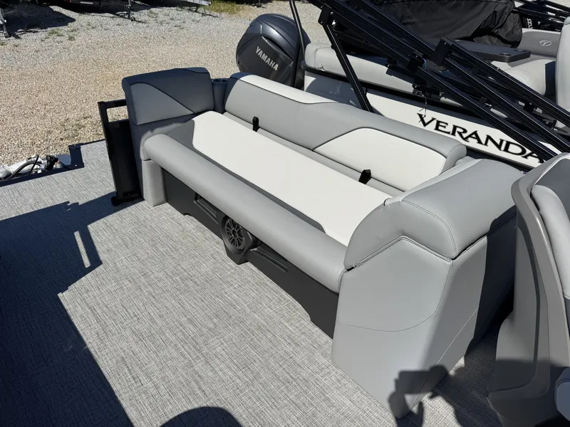 Slide: The Image of Avalon Venture 85 23 QUAD LOUNGER-140HP 2026 - 6