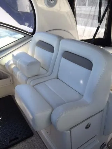 Slide: The Image of Sea Ray 320 Sundancer 2003 - 3
