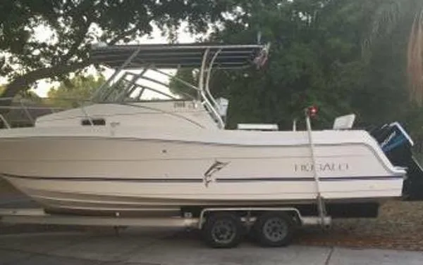 Slide: The Image of Robalo 2440 Walkaround 1994 - 0