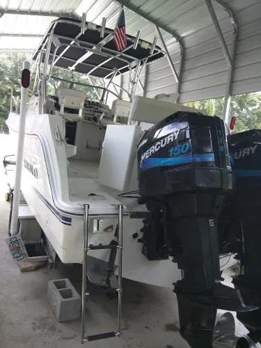 Slide: The Image of Robalo 2440 Walkaround 1994 - 1