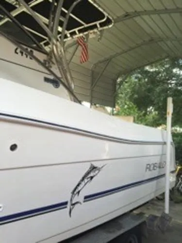 Slide: The Image of Robalo 2440 Walkaround 1994 - 2