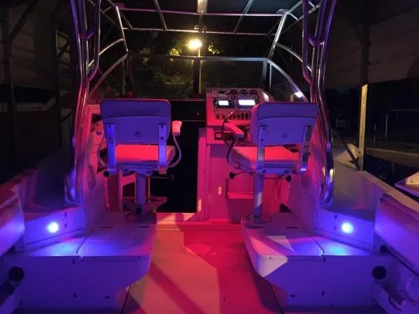 Slide: The Image of Robalo 2440 Walkaround 1994 - 7