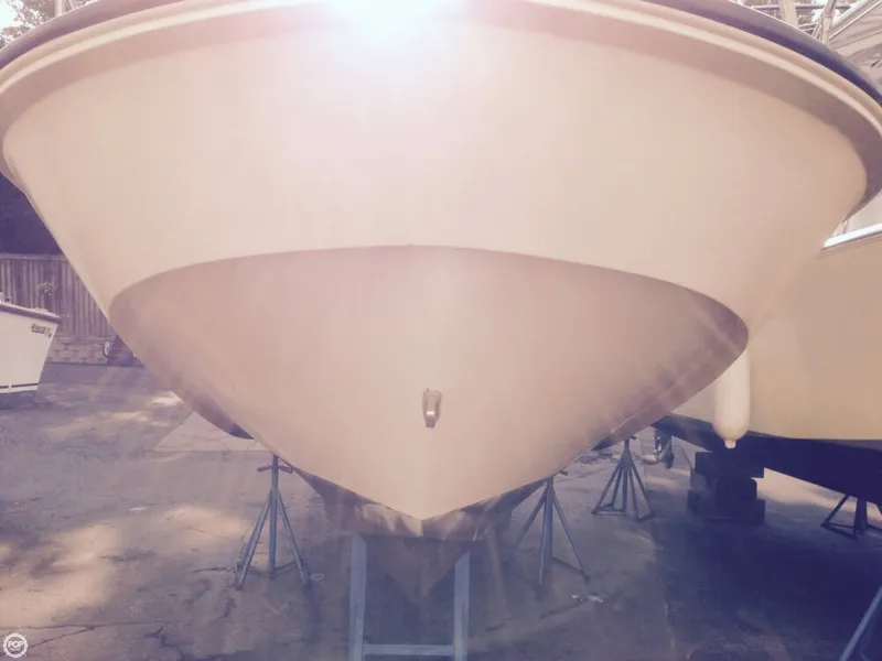 Slide: The Image of Boston Whaler Outrage 25 Cuddy 1985 - 4