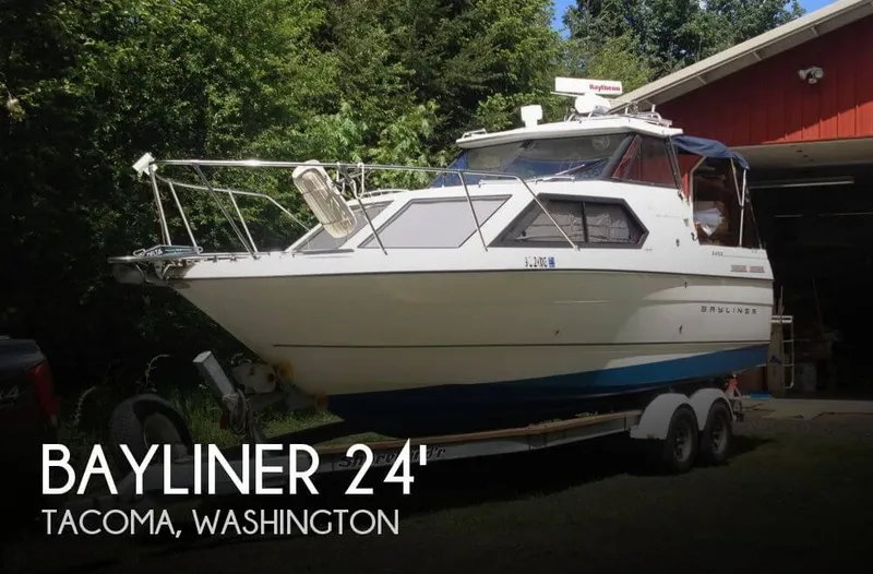 Slide: The Image of Bayliner 2452 Ciera Express 1996 - 0