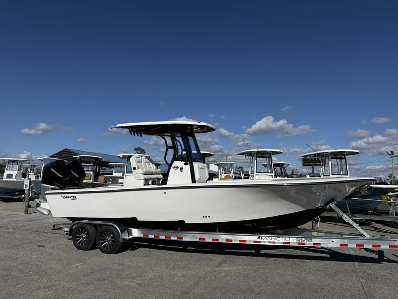 The Image of Tidewater 2700 Carolina Bay TWIN 300S-ONYX PKG 2026 - 1