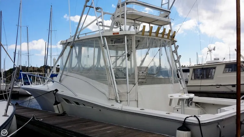 Slide: The Image of Luhrs 320 Open 2001 - 5