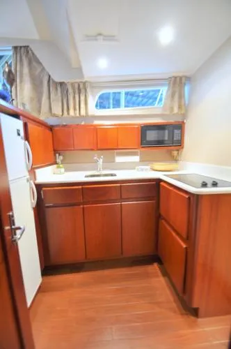 Slide: The Image of Huckins 44 Atlantic 2000 - 11
