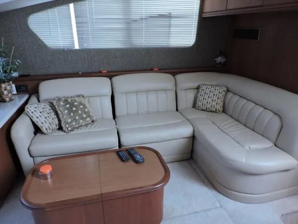 Slide: The Image of Silverton 39 Flybridge Motor Yacht 2004 - 3