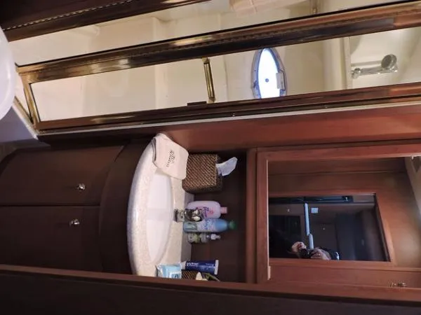 Slide: The Image of Silverton 39 Flybridge Motor Yacht 2004 - 9