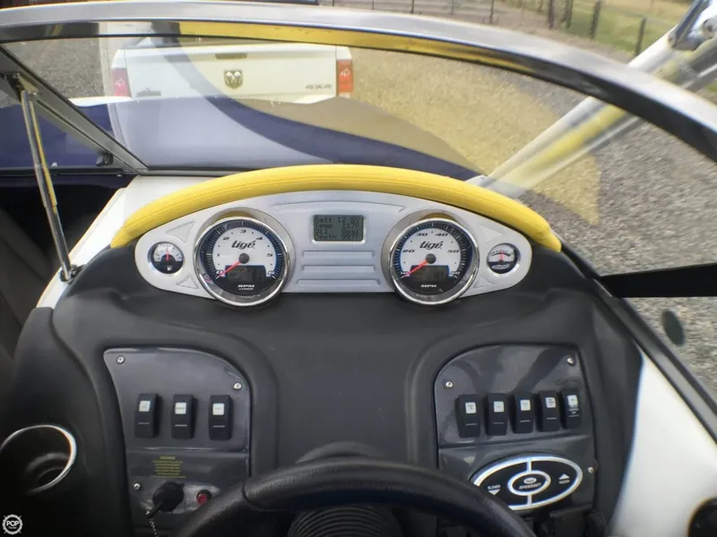 Slide: The Image of Tige RZ2 2007 - 6