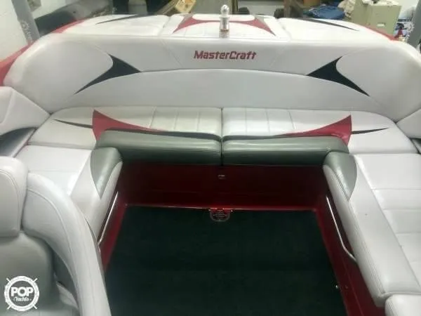 Slide: The Image of Mastercraft 20 X2 2006 - 4