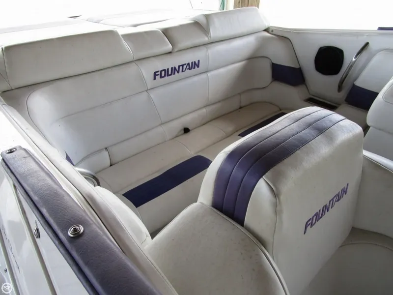 Slide: The Image of Fountain 35 Executioner 2005 - 9