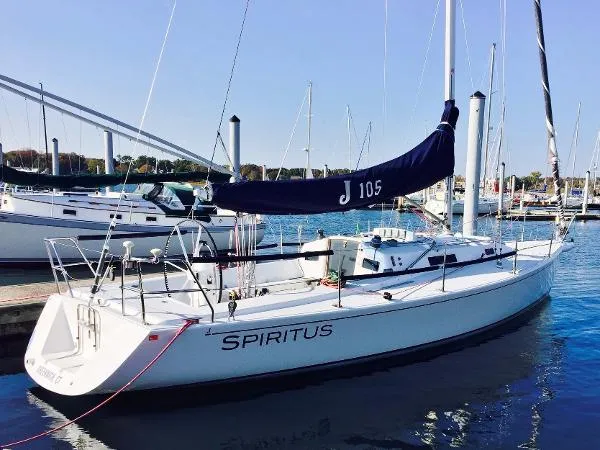 Slide: The Image of J Boats J/105 2000 - 0