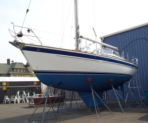 Slide: The Image of Hallberg Rassy 36 MK II 2002 - 0