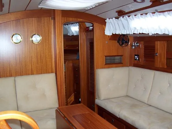 Slide: The Image of Hallberg Rassy 36 MK II 2002 - 10