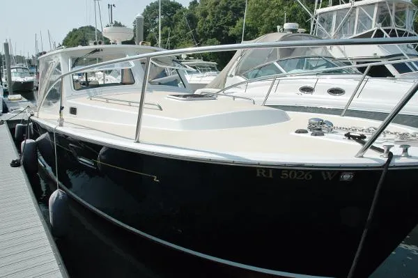 Slide: The Image of MJM YACHTS 34z Express Hardtop 2006 - 2