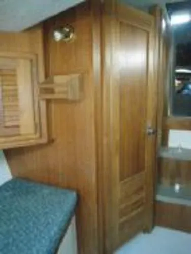 Slide: The Image of Albemarle 280 Express Fisherman 2000 - 11