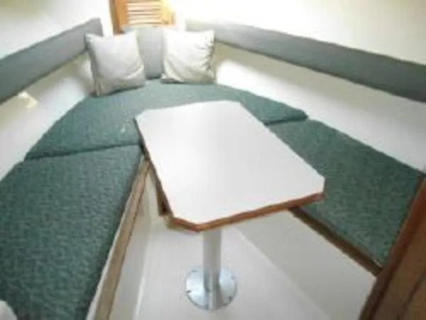 Slide: The Image of Albemarle 280 Express Fisherman 2000 - 9