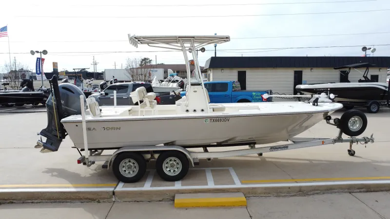 Slide: The Image of Sea Born FX22 Bay 2017 - 7