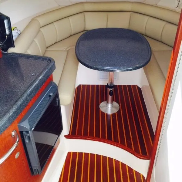 Slide: The Image of Boston Whaler 305 Conquest 2004 - 1