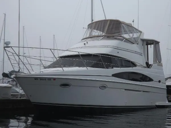 Slide: The Image of Carver Yachts 366 Motor Yacht 2004 - 5