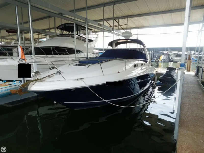 Slide: The Image of Sea Ray 320 Sundancer 2004 - 11