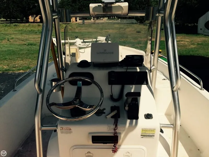 Slide: The Image of Century 2101 CC Bay Boat 2004 - 3