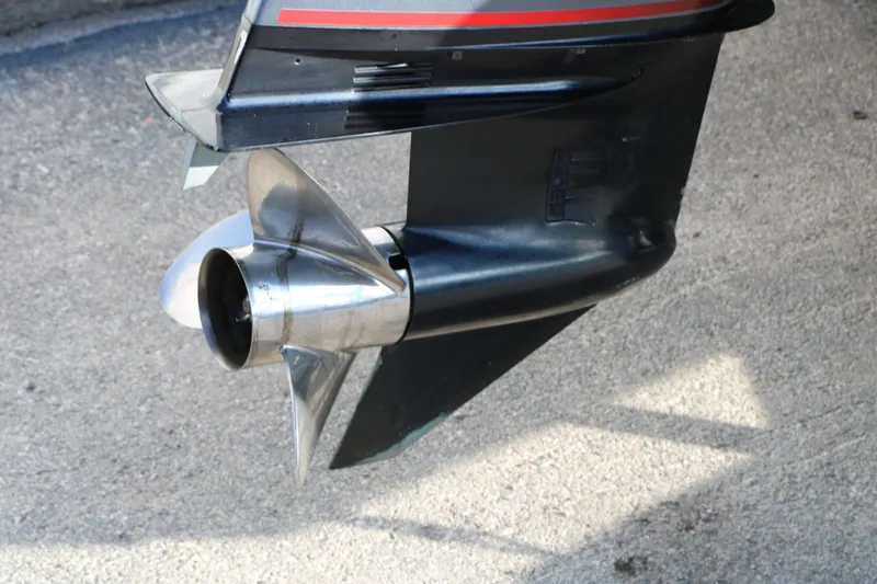 Slide: The Image of Ranger 185 VS 2004 - 12