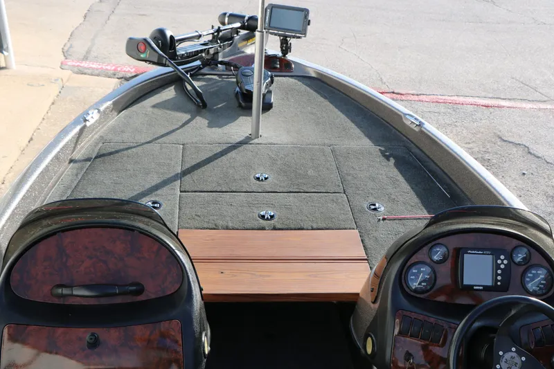 Slide: The Image of Ranger 185 VS 2004 - 20