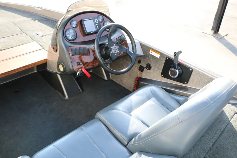 Slide: The Image of Ranger 185 VS 2004 - 21