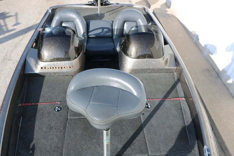 Slide: The Image of Ranger 185 VS 2004 - 23