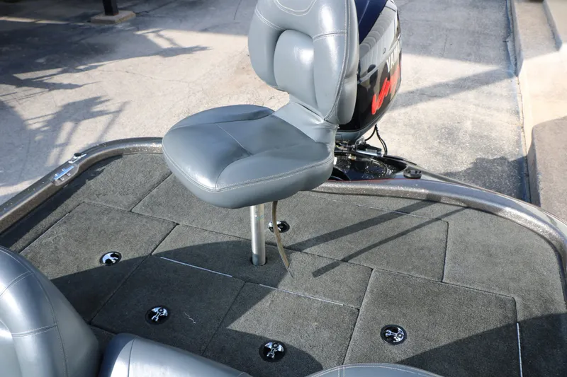 Slide: The Image of Ranger 185 VS 2004 - 31