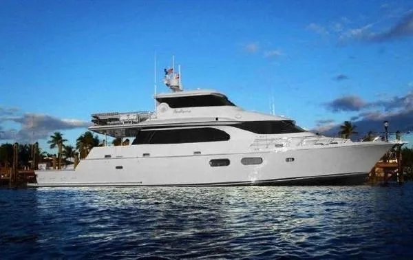 Slide: The Image of Symbol Cockpit Motor Yacht 2010 - 0