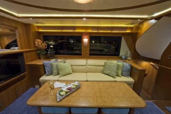 Slide: The Image of Symbol Cockpit Motor Yacht 2010 - 3