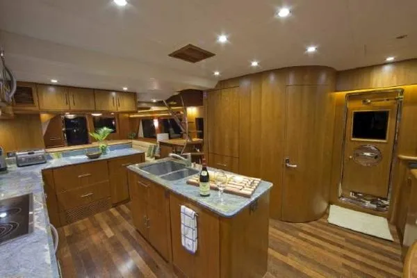 Slide: The Image of Symbol Cockpit Motor Yacht 2010 - 8