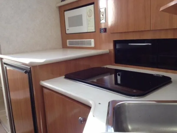Slide: The Image of Bayliner 3055 Ciera Sunbridge 2001 - 4